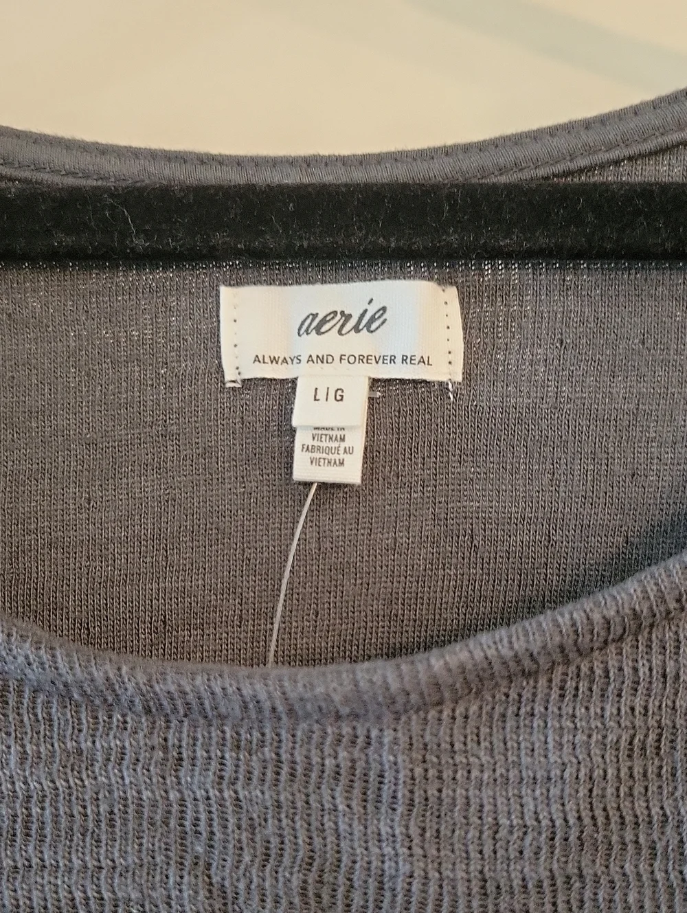 Aerie Top L NWT - Picture 2 of 7